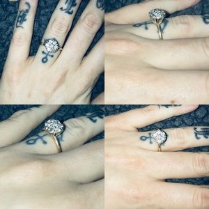 14ct Gold - 2ct Diamond Ring - Size 4